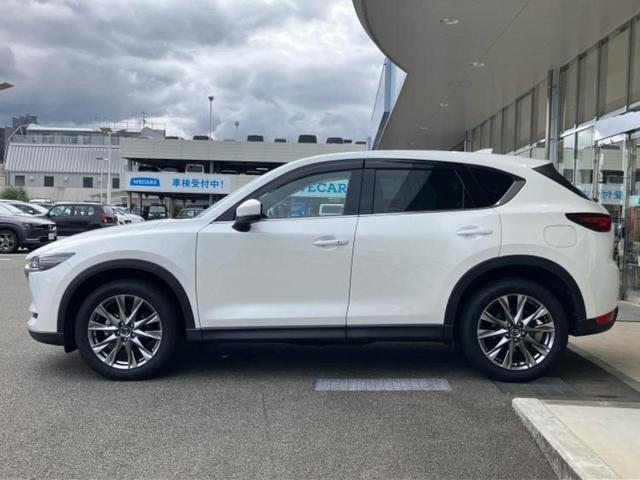 ＣＸ－５ ４ＷＤ　ＸＤエクスクルーシブモード　サンルーフ／ＢＯＳＥ／保証書／純正　ＳＤナビ／衝突安全装置／シートヒーター　前席／３６０°ビューモニター／車線逸脱防止支援システム／シート　合皮／電動バックドア／ヘッドランプ　ＬＥＤ　電動シート（2枚目）