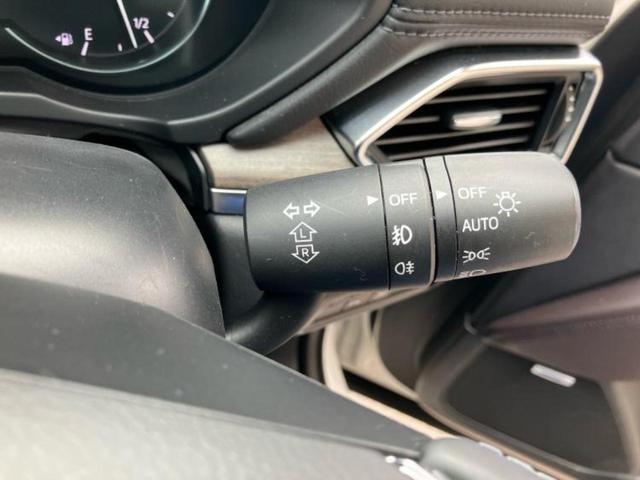 ＣＸ－５ ４ＷＤ　ＸＤエクスクルーシブモード　サンルーフ／ＢＯＳＥ／保証書／純正　ＳＤナビ／衝突安全装置／シートヒーター　前席／３６０°ビューモニター／車線逸脱防止支援システム／シート　合皮／電動バックドア／ヘッドランプ　ＬＥＤ　電動シート（16枚目）