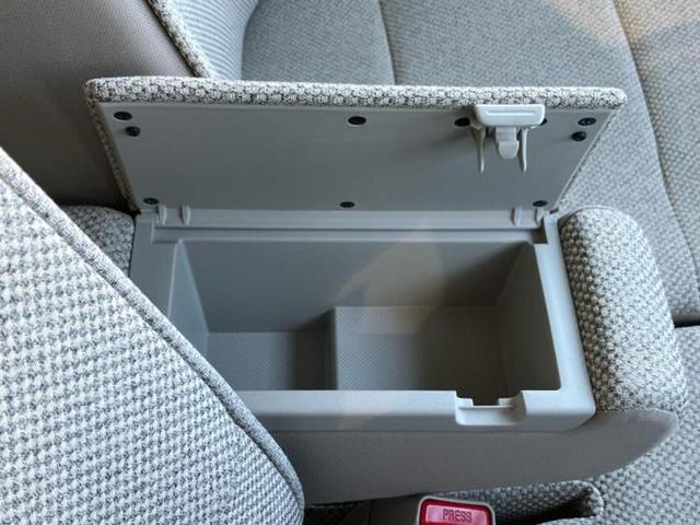 アルトラパン Ｓ　保証書／純正　ＳＤナビ／セーフティサポート（スズキ）／シートヒーター　運転席／全方位モニター用カメラ／ヘッドランプ　ＬＥＤ／Ｂｌｕｅｔｏｏｔｈ接続／ＥＢＤ付ＡＢＳ／横滑り防止装置　衝突被害軽減システム（31枚目）