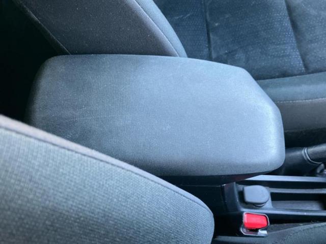 カローラフィールダー １．５Ｇ　新品タイヤ／純正　ＳＤナビ／トヨタセーフティセンス／車線逸脱防止支援システム／ヘッドランプ　ＬＥＤ／Ｂｌｕｅｔｏｏｔｈ接続／ＥＴＣ／ＥＢＤ付ＡＢＳ／横滑り防止装置／アイドリングストップ　バックカメラ（30枚目）