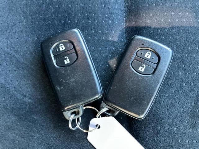 カローラフィールダー １．５Ｇ　新品タイヤ／純正　ＳＤナビ／トヨタセーフティセンス／車線逸脱防止支援システム／ヘッドランプ　ＬＥＤ／Ｂｌｕｅｔｏｏｔｈ接続／ＥＴＣ／ＥＢＤ付ＡＢＳ／横滑り防止装置／アイドリングストップ　バックカメラ（44枚目）