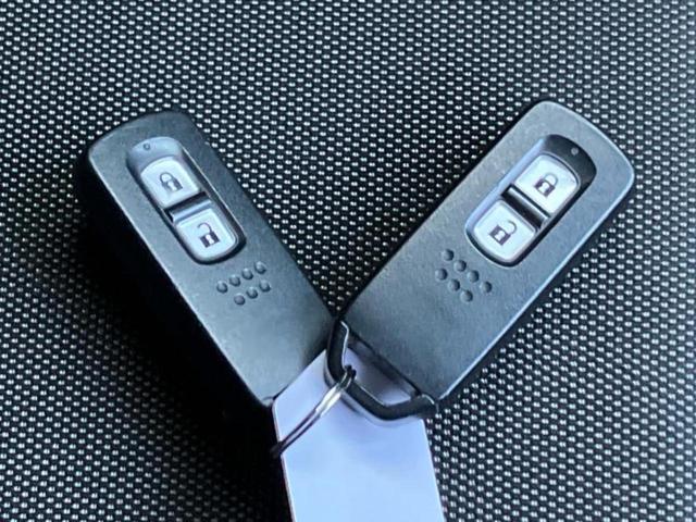 N-ONE RS 新品タイヤ/純正 SDナビ/ホンダセンシング/シートヒーター 前席/車線逸脱防止支援システム/ヘッドランプ LED/Bluetooth接続/ETC/EBD付ABS/横滑り防止装置 衝突被害軽減システム(42枚目)