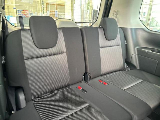 セレナ ハイウェイスターV 保証書/純正 10インチ ナビ/インテリジェントルームミラー/エマージェンシーブレーキ/両側電動スライドドア/アラウンドビューモニター/車線逸脱防止支援システム/プロパイロット 衝突被害軽減システム(6枚目)