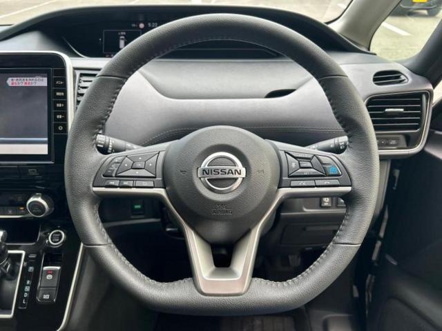 セレナ ハイウェイスターV 保証書/純正 10インチ ナビ/インテリジェントルームミラー/エマージェンシーブレーキ/両側電動スライドドア/アラウンドビューモニター/車線逸脱防止支援システム/プロパイロット 衝突被害軽減システム(15枚目)