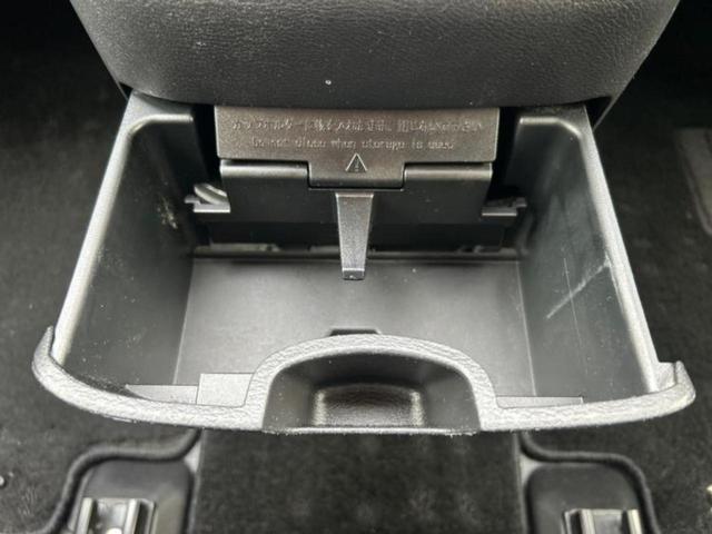 セレナ ハイウェイスターV 保証書/純正 10インチ ナビ/インテリジェントルームミラー/エマージェンシーブレーキ/両側電動スライドドア/アラウンドビューモニター/車線逸脱防止支援システム/プロパイロット 衝突被害軽減システム(39枚目)