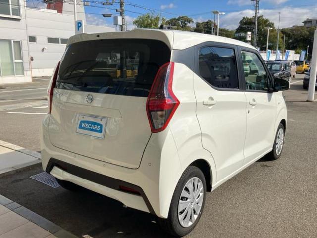 デイズ Ｓ　保証書／エマージェンシーブレーキ／車線逸脱防止支援システム／ＵＳＢジャック／ＥＢＤ付ＡＢＳ／横滑り防止装置／アイドリングストップ／エアバッグ　運転席／エアバッグ　助手席／衝突安全ボディ　レーンアシスト（3枚目）