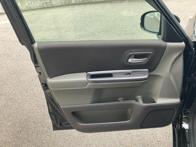 フリード Gホンダセンシング 新品タイヤ/純正 9インチ SDナビ/フリップダウンモニター 純正 11インチ/ホンダセンシング/両側電動スライドドア/車線逸脱防止支援システム/ドライブレコーダー 社外/ヘッドランプ LED ETC(24枚目)