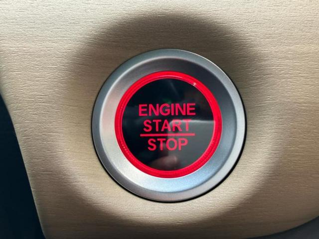 フリード Gホンダセンシング 新品タイヤ/純正 9インチ SDナビ/フリップダウンモニター 純正 11インチ/ホンダセンシング/両側電動スライドドア/車線逸脱防止支援システム/ドライブレコーダー 社外/ヘッドランプ LED ETC(28枚目)