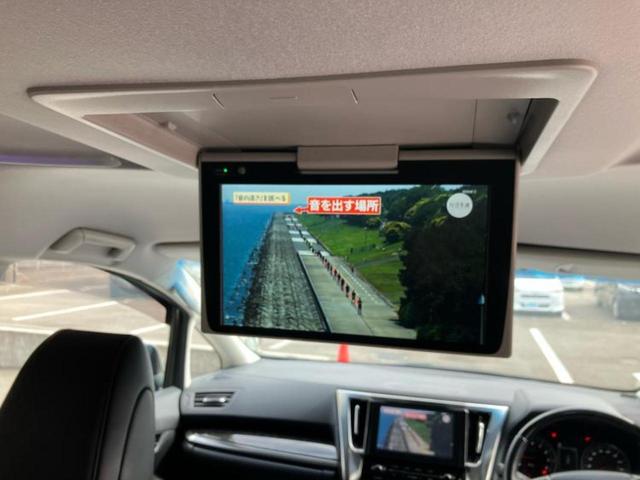 アルファード Ｓ　Ｃパッケージ　新品タイヤ／保証書／ディスプレイオーディオ＋ナビ９インチ／後席モニター　純正　１２．３インチ／トヨタセーフティセンス／両側電動スライドドア／エアーシート　前席／シート　合皮／電動バックドア　電動シート（12枚目）
