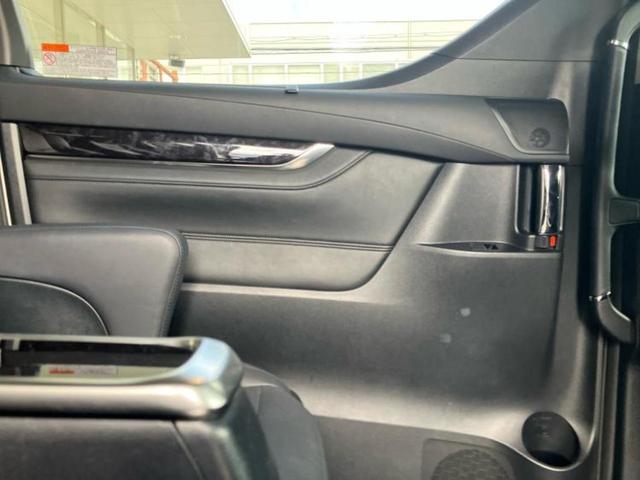 アルファード Ｓ　Ｃパッケージ　新品タイヤ／保証書／ディスプレイオーディオ＋ナビ９インチ／後席モニター　純正　１２．３インチ／トヨタセーフティセンス／両側電動スライドドア／エアーシート　前席／シート　合皮／電動バックドア　電動シート（25枚目）