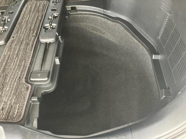 アルファード Ｓ　Ｃパッケージ　新品タイヤ／保証書／ディスプレイオーディオ＋ナビ９インチ／後席モニター　純正　１２．３インチ／トヨタセーフティセンス／両側電動スライドドア／エアーシート　前席／シート　合皮／電動バックドア　電動シート（28枚目）