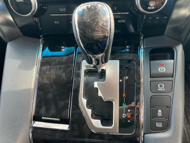 アルファード Ｓ　Ｃパッケージ　新品タイヤ／保証書／ディスプレイオーディオ＋ナビ９インチ／後席モニター　純正　１２．３インチ／トヨタセーフティセンス／両側電動スライドドア／エアーシート　前席／シート　合皮／電動バックドア　電動シート（30枚目）