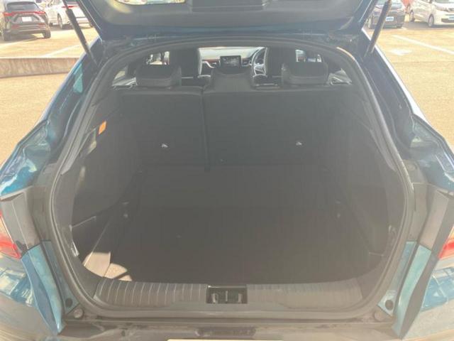 アルカナ ルノー・スポールラインマイルドハイブリッド 新品タイヤ/保証書/ディスプレイオーディオ/衝突安全装置/シートヒーター/全方位モニター/車線逸脱防止支援システム/シート ハーフレザー/パーキングアシスト 自動操舵/ヘッドランプ LED 電動シート(8枚目)