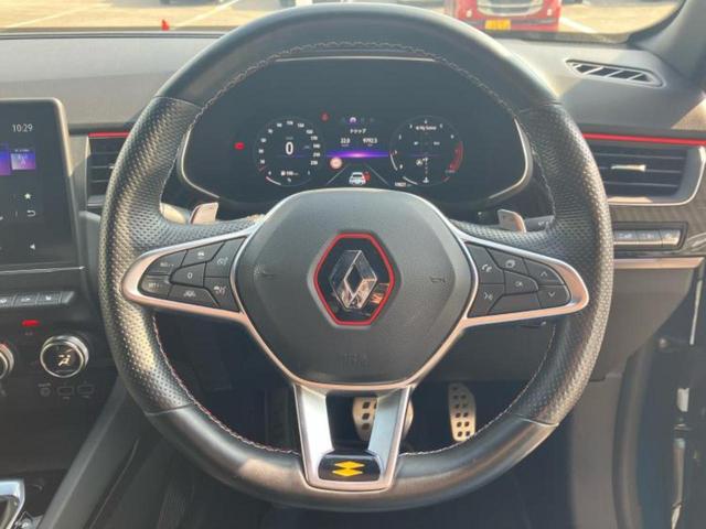 アルカナ ルノー・スポールラインマイルドハイブリッド 新品タイヤ/保証書/ディスプレイオーディオ/衝突安全装置/シートヒーター/全方位モニター/車線逸脱防止支援システム/シート ハーフレザー/パーキングアシスト 自動操舵/ヘッドランプ LED 電動シート(13枚目)