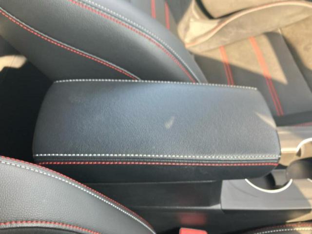 アルカナ ルノー・スポールラインマイルドハイブリッド 新品タイヤ/保証書/ディスプレイオーディオ/衝突安全装置/シートヒーター/全方位モニター/車線逸脱防止支援システム/シート ハーフレザー/パーキングアシスト 自動操舵/ヘッドランプ LED 電動シート(24枚目)