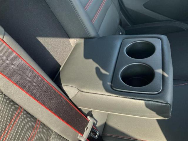 アルカナ ルノー・スポールラインマイルドハイブリッド 新品タイヤ/保証書/ディスプレイオーディオ/衝突安全装置/シートヒーター/全方位モニター/車線逸脱防止支援システム/シート ハーフレザー/パーキングアシスト 自動操舵/ヘッドランプ LED 電動シート(26枚目)