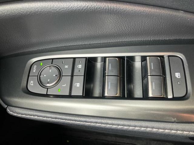 LBX リラックス 保証書/ディスプレイオーディオ9インチ/プリクラッシュセーフティ/シートヒーター 前席/全方位モニター/車線逸脱防止支援システム/シート 合皮/電動バックドア/ヘッドランプ LED 全周囲カメラ TV(26枚目)