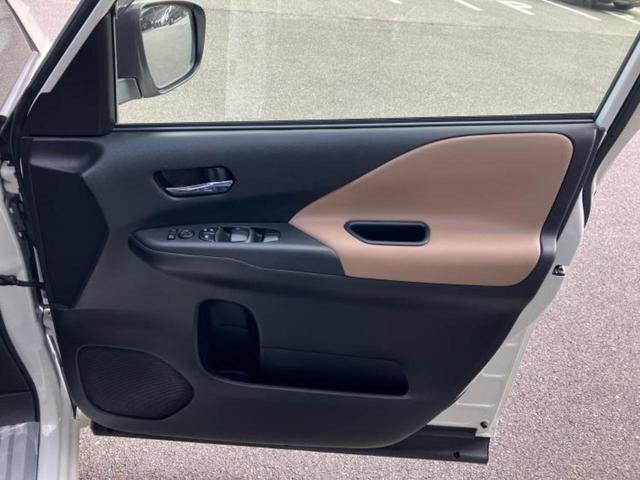 セレナ ハイウェイスターＶセレクション　新品タイヤ／純正　９インチ　メモリーナビ／フリップダウンモニター　純正　１１インチ／エマージェンシーブレーキ／両側電動スライドドア／アラウンドビューモニター／車線逸脱防止支援システム　全周囲カメラ（22枚目）