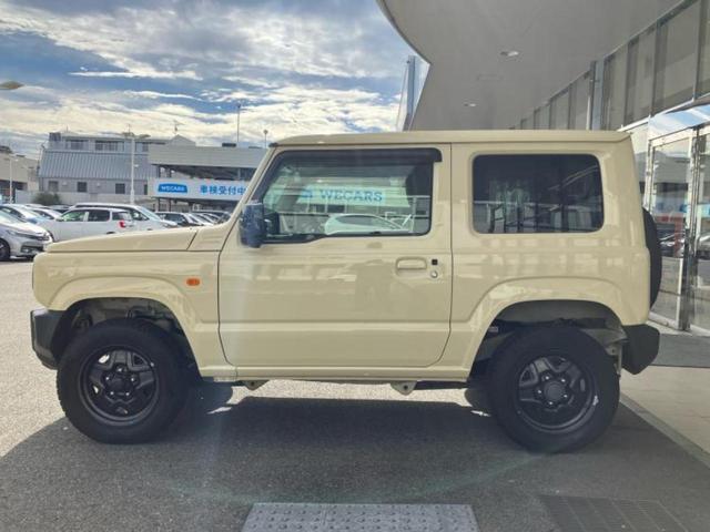 ジムニー ４ＷＤ　ＸＬ　新品タイヤ／保証書／純正　８インチ　ＳＤナビ／シートヒーター　前席／ヘッドランプ　ＬＥＤ／Ｂｌｕｅｔｏｏｔｈ接続／ＥＴＣ／ＡＢＳ／横滑り防止装置／バックモニター／フルセグＴＶ／エアバッグ　サイド（2枚目）