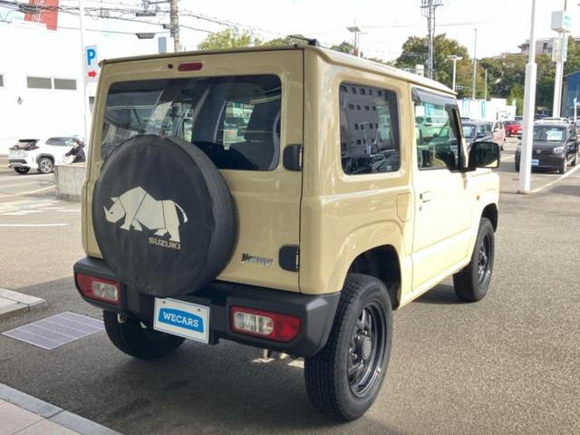 ジムニー ４ＷＤ　ＸＬ　新品タイヤ／保証書／純正　８インチ　ＳＤナビ／シートヒーター　前席／ヘッドランプ　ＬＥＤ／Ｂｌｕｅｔｏｏｔｈ接続／ＥＴＣ／ＡＢＳ／横滑り防止装置／バックモニター／フルセグＴＶ／エアバッグ　サイド（3枚目）