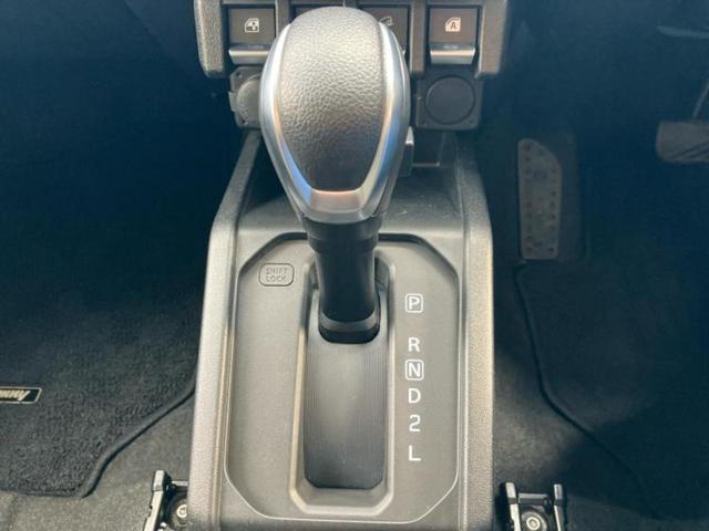ジムニー ４ＷＤ　ＸＬ　新品タイヤ／保証書／純正　８インチ　ＳＤナビ／シートヒーター　前席／ヘッドランプ　ＬＥＤ／Ｂｌｕｅｔｏｏｔｈ接続／ＥＴＣ／ＡＢＳ／横滑り防止装置／バックモニター／フルセグＴＶ／エアバッグ　サイド（18枚目）