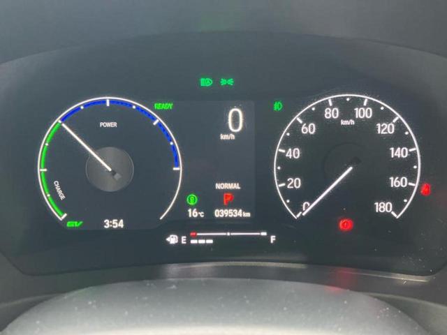 ヴェゼル 4WD eHEV Zプレイパッケージ 新品タイヤ/保証書/ディスプレイオーディオ+ナビ9インチ/デジタルインナーミラー/シートヒーター/車線逸脱防止支援システム/シート ハーフレザー/電動バックドア/ヘッドランプ LED バックカメラ(14枚目)