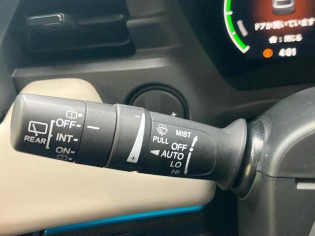 ヴェゼル 4WD eHEV Zプレイパッケージ 新品タイヤ/保証書/ディスプレイオーディオ+ナビ9インチ/デジタルインナーミラー/シートヒーター/車線逸脱防止支援システム/シート ハーフレザー/電動バックドア/ヘッドランプ LED バックカメラ(17枚目)