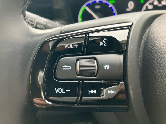 ヴェゼル 4WD eHEV Zプレイパッケージ 新品タイヤ/保証書/ディスプレイオーディオ+ナビ9インチ/デジタルインナーミラー/シートヒーター/車線逸脱防止支援システム/シート ハーフレザー/電動バックドア/ヘッドランプ LED バックカメラ(30枚目)