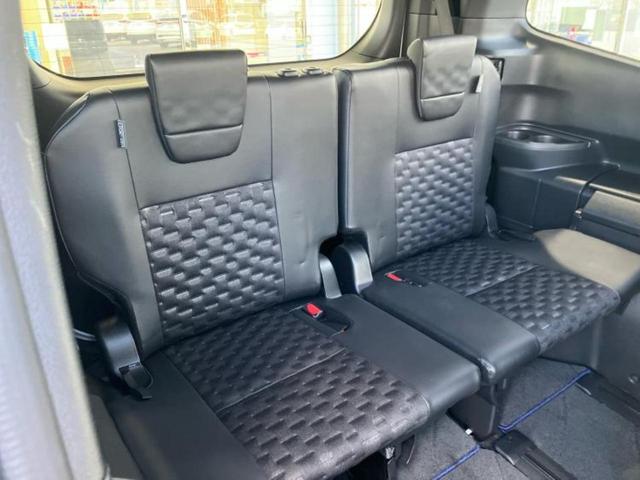 ヴォクシー ハイブリッドＳ－Ｚ　保証書／ディスプレイオーディオ＋ナビ１０．５インチ／フリップダウンモニター　純正　１４インチ／デジタルインナーミラー／トヨタセーフティセンス／両側電動スライドドア／シートヒーター　全席　全周囲カメラ（6枚目）