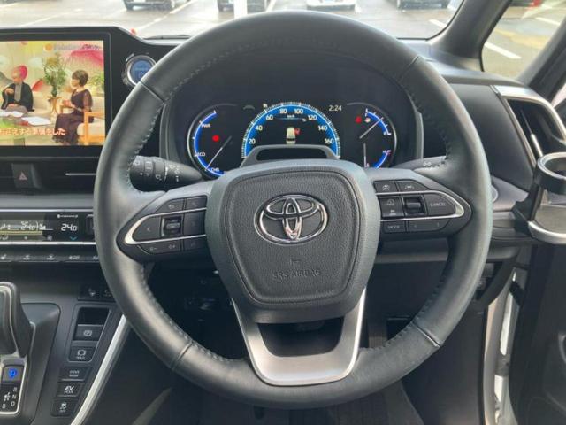 ヴォクシー ハイブリッドＳ－Ｚ　保証書／ディスプレイオーディオ＋ナビ１０．５インチ／フリップダウンモニター　純正　１４インチ／デジタルインナーミラー／トヨタセーフティセンス／両側電動スライドドア／シートヒーター　全席　全周囲カメラ（16枚目）