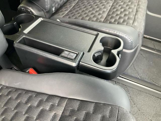 ヴォクシー ハイブリッドＳ－Ｚ　保証書／ディスプレイオーディオ＋ナビ１０．５インチ／フリップダウンモニター　純正　１４インチ／デジタルインナーミラー／トヨタセーフティセンス／両側電動スライドドア／シートヒーター　全席　全周囲カメラ（37枚目）