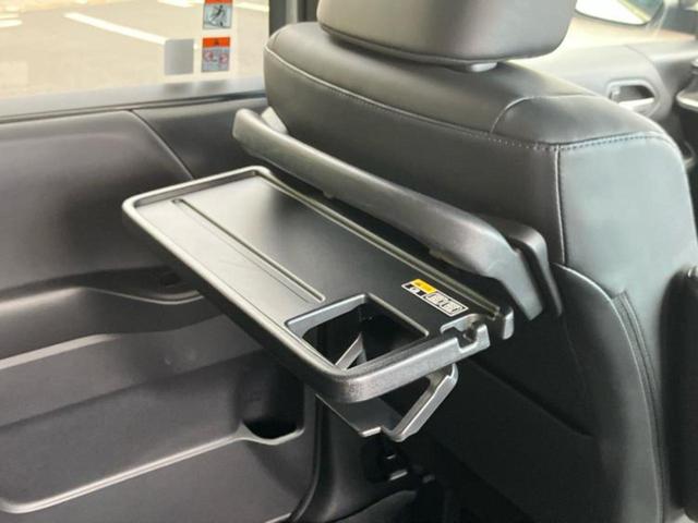 ヴォクシー ハイブリッドＳ－Ｚ　保証書／ディスプレイオーディオ＋ナビ１０．５インチ／フリップダウンモニター　純正　１４インチ／デジタルインナーミラー／トヨタセーフティセンス／両側電動スライドドア／シートヒーター　全席　全周囲カメラ（46枚目）