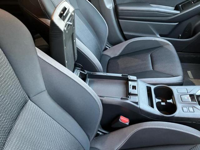 インプレッサスポーツ ４ＷＤ１．６ｉ－ＬアイサイトＳスタイル　保証書／純正　ＳＤナビ／アイサイト／車線逸脱防止支援システム／ヘッドランプ　ＬＥＤ／Ｂｌｕｅｔｏｏｔｈ接続／ＥＴＣ／ＥＢＤ付ＡＢＳ／横滑り防止装置／アイドリングストップ／サイドモニター　バックカメラ（31枚目）