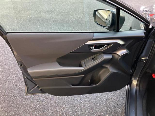 「この車の写真をもっと見たい」「状態が気になる」「この装備はついている？」どんな小さな疑問でもお気軽にお問い合わせください！