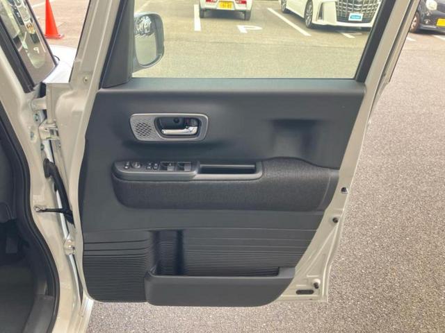 Ｎ－ＢＯＸカスタム ヒョウジュン　保証書／ディスプレイオーディオ８インチ／ホンダセンシング／電動スライドドア／シートヒーター／車線逸脱防止支援システム／登録済／ヘッドランプ　ＬＥＤ／ＥＢＤ付ＡＢＳ／横滑り防止装置　衝突被害軽減システム（20枚目）