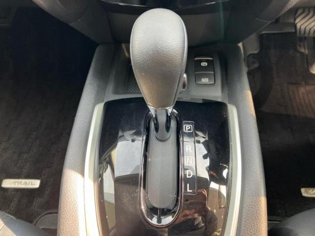 エクストレイル ２０Ｘｉ　保証書／純正　９インチ　ＳＤナビ／インテリジェントルームミラー／衝突安全装置／アラウンドビューモニター／車線逸脱防止支援システム／シート　合皮／プロパイロット　衝突被害軽減システム　全周囲カメラ（18枚目）