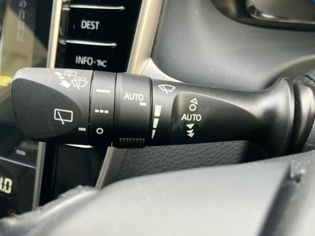 ハリアー プレミアム サンルーフ/エアロ/JBL/保証書/純正 ナビ/トヨタセーフティセンス/車線逸脱防止支援システム/シート ハーフレザー/電動バックドア/ヘッドランプ LED/Bluetooth接続/ETC フルエアロ(17枚目)