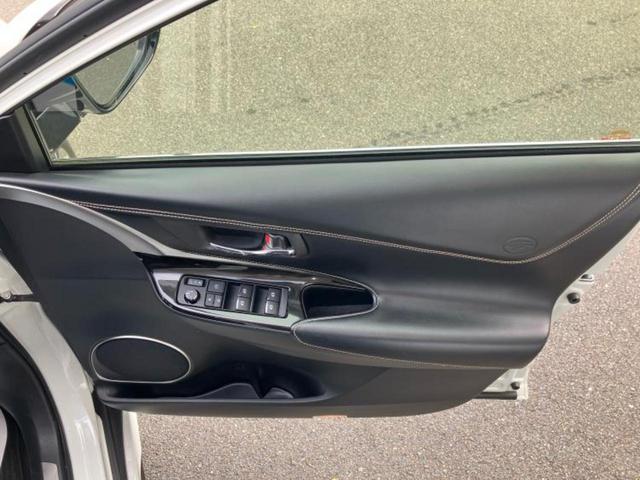 ハリアー プレミアム サンルーフ/エアロ/JBL/保証書/純正 ナビ/トヨタセーフティセンス/車線逸脱防止支援システム/シート ハーフレザー/電動バックドア/ヘッドランプ LED/Bluetooth接続/ETC フルエアロ(20枚目)