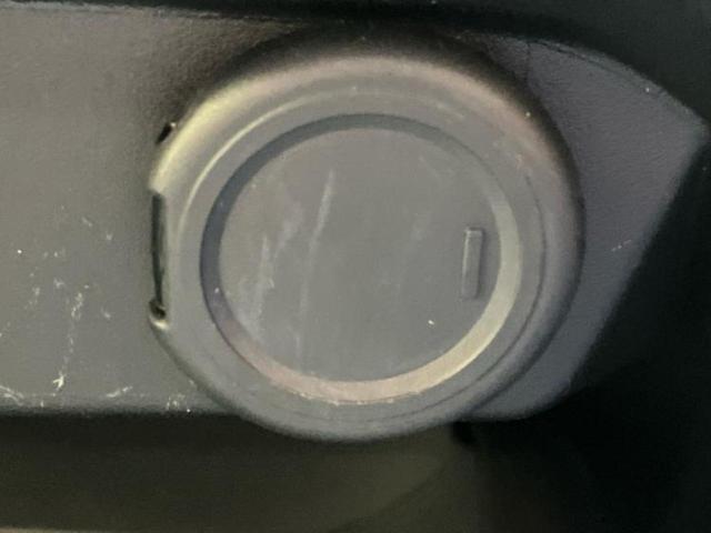 ノート X 保証書/純正 9インチ SDナビ/インテリジェントルームミラー/エマージェンシーブレーキ/アラウンドビューモニター/車線逸脱防止支援システム/プロパイロット/ドライブレコーダー 純正 全周囲カメラ(37枚目)