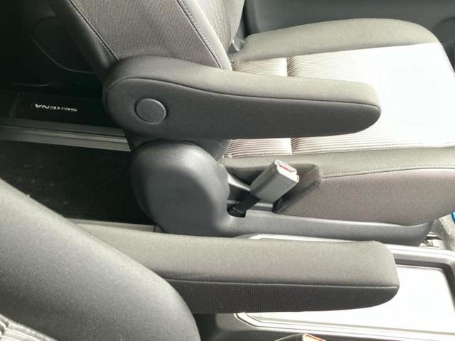 セレナ eパワーハイウェイスターV 純正 10インチ ナビ/インテリジェントルームミラー/衝突安全装置/両側電動スライドドア/アラウンドビューモニター/車線逸脱防止支援システム/プロパイロット/ドライブレコーダー 純正 全周囲カメラ(31枚目)