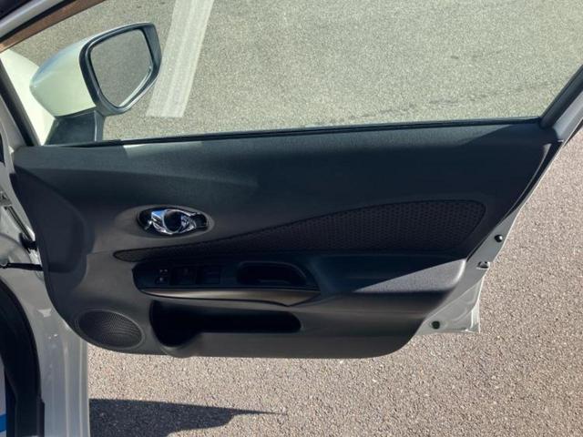 ノート eパワーメダリスト 保証書/純正 SDナビ/インテリジェントルームミラー/エマージェンシーブレーキ/アラウンドビューモニター/車線逸脱防止支援システム/シート ハーフレザー/ヘッドランプ LED 衝突被害軽減システム(20枚目)