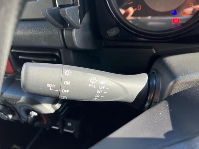 ジムニー ４ＷＤ　ＸＧ　保証書／セーフティサポート（スズキ）／車線逸脱防止支援システム／ＡＢＳ／アイドリングストップ／エアバッグ　運転席／エアバッグ　助手席／エアバッグ　サイド／パワーウインドウ／キーレスエントリー　４ＷＤ（12枚目）