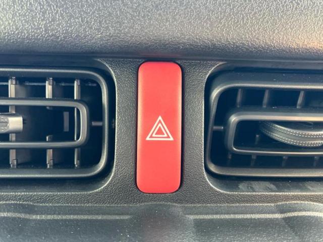 ジムニー ４ＷＤ　ＸＧ　保証書／セーフティサポート（スズキ）／車線逸脱防止支援システム／ＡＢＳ／アイドリングストップ／エアバッグ　運転席／エアバッグ　助手席／エアバッグ　サイド／パワーウインドウ／キーレスエントリー　４ＷＤ（18枚目）