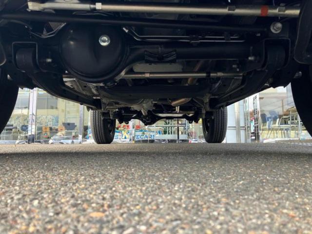 ジムニー ４ＷＤ　ＸＧ　保証書／セーフティサポート（スズキ）／車線逸脱防止支援システム／ＡＢＳ／アイドリングストップ／エアバッグ　運転席／エアバッグ　助手席／エアバッグ　サイド／パワーウインドウ／キーレスエントリー　４ＷＤ（44枚目）