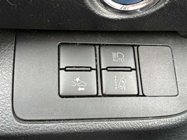 シエンタ ハイブリッドファンベースG 新品タイヤ/保証書/純正 SDナビ/衝突安全装置/両側電動スライドドア/車線逸脱防止支援システム/ヘッドランプ LED/ETC/EBD付ABS/横滑り防止装置/アイドリングストップ/フルセグTV(14枚目)