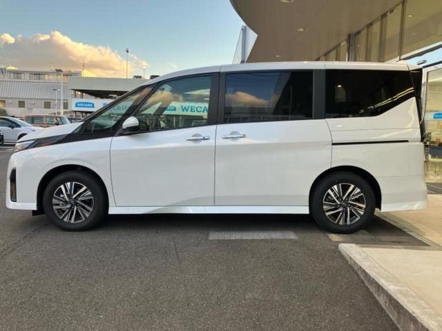 セレナ ハイウェイスターＶ　保証書／ディスプレイオーディオ＋ナビ／インテリジェントルームミラー／エマージェンシーブレーキ／両側電動スライドドア／車線逸脱防止支援システム／プロパイロット／ドライブレコーダー　社外　バックカメラ（2枚目）