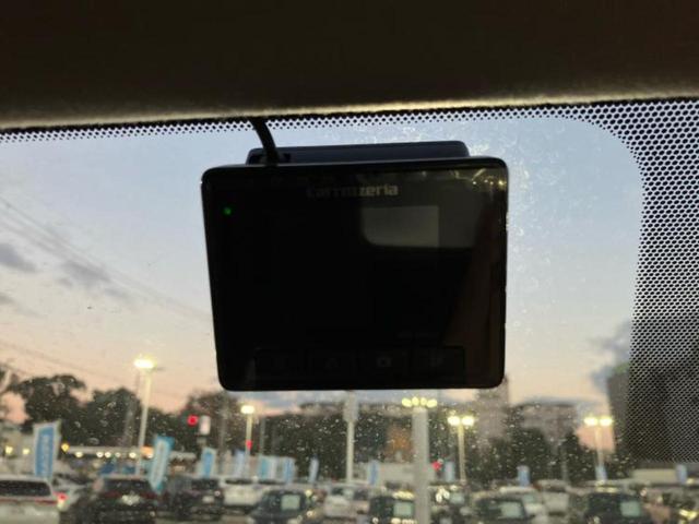 セレナ ハイウェイスターＶ　保証書／ディスプレイオーディオ＋ナビ／インテリジェントルームミラー／エマージェンシーブレーキ／両側電動スライドドア／車線逸脱防止支援システム／プロパイロット／ドライブレコーダー　社外　バックカメラ（37枚目）