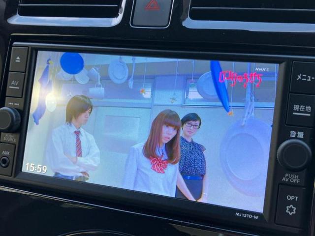 マーチ ボレロ 純正 SDナビ/エマージェンシーブレーキ/Bluetooth接続/ETC/EBD付ABS/アイドリングストップ/フルセグTV/アルミホイール 純正 14インチ/パワーウインドウ 衝突被害軽減システム(12枚目)