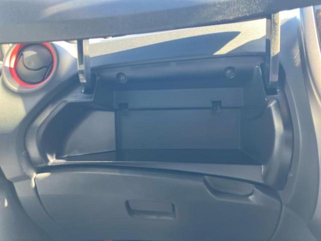 ノート ｅパワーニスモ　保証書／純正　ＳＤナビ／インテリジェントルームミラー／エマージェンシーブレーキ／アラウンドビューモニター／車線逸脱防止支援システム／ヘッドランプ　ＬＥＤ／Ｂｌｕｅｔｏｏｔｈ接続／ＥＴＣ　全周囲カメラ（40枚目）