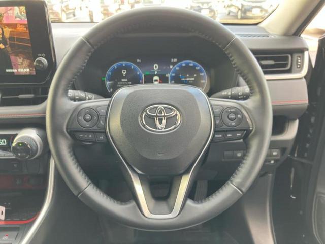 ＲＡＶ４ ４ＷＤアドベンチャーオフロードパッケージ２　保証書／ディスプレイオーディオ＋ナビ１０インチ／トヨタセーフティセンス／エアーシート　前席／車線逸脱防止支援システム／シート　合皮／ヘッドランプ　ＬＥＤ／Ｂｌｕｅｔｏｏｔｈ接続／ＥＴＣ　バックカメラ（14枚目）
